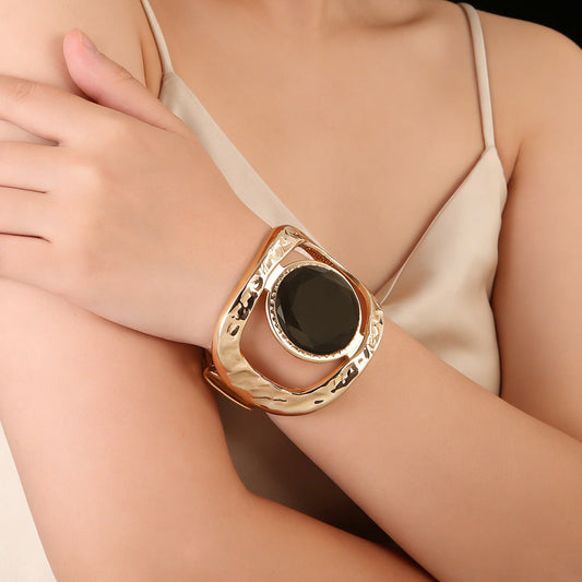 Statement Onyx Bracelet