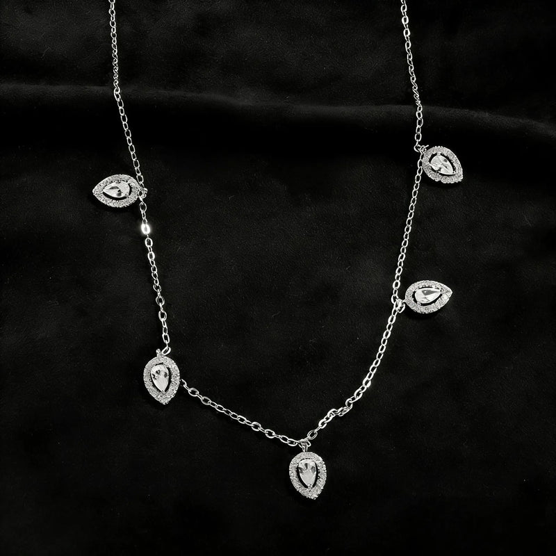 Elegant Crystal Necklace