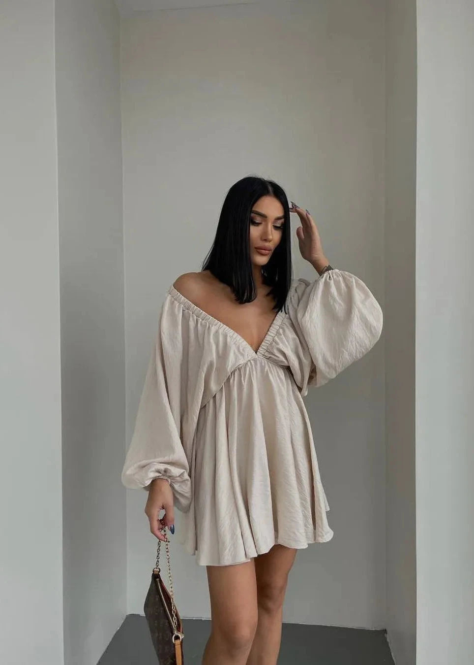 V-neck Lantern Sleeve Dress