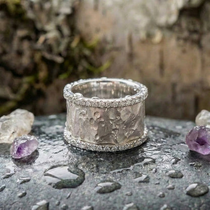 Vintage Silvered Zirconia Ring