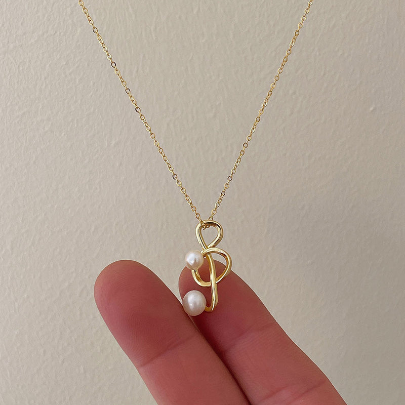 Elegant Pearl Necklace