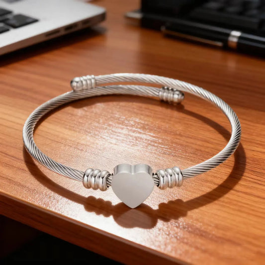 Classic Heart Bracelet