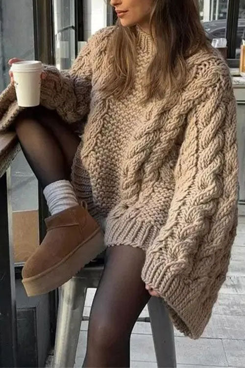 Round Neck Oversized Cable Knit Sweater