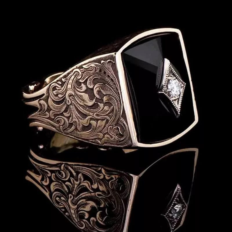 Vintage Onyx Ring