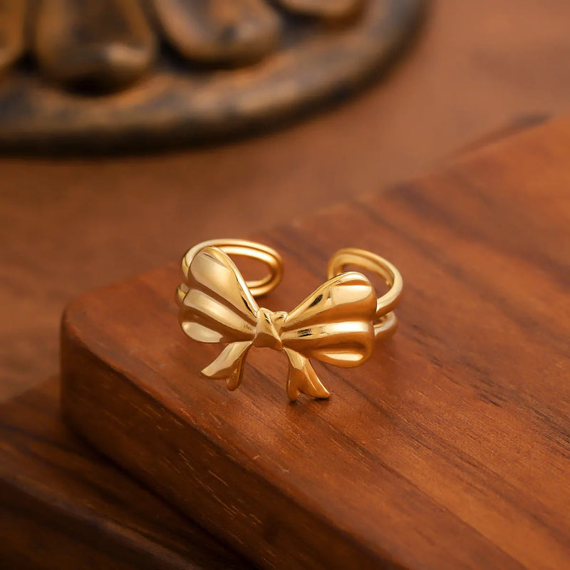 Elegant Bow Ring