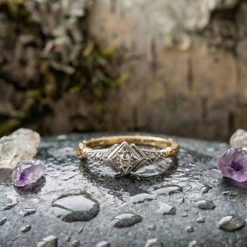 Vintage Glass Star Gold Ring