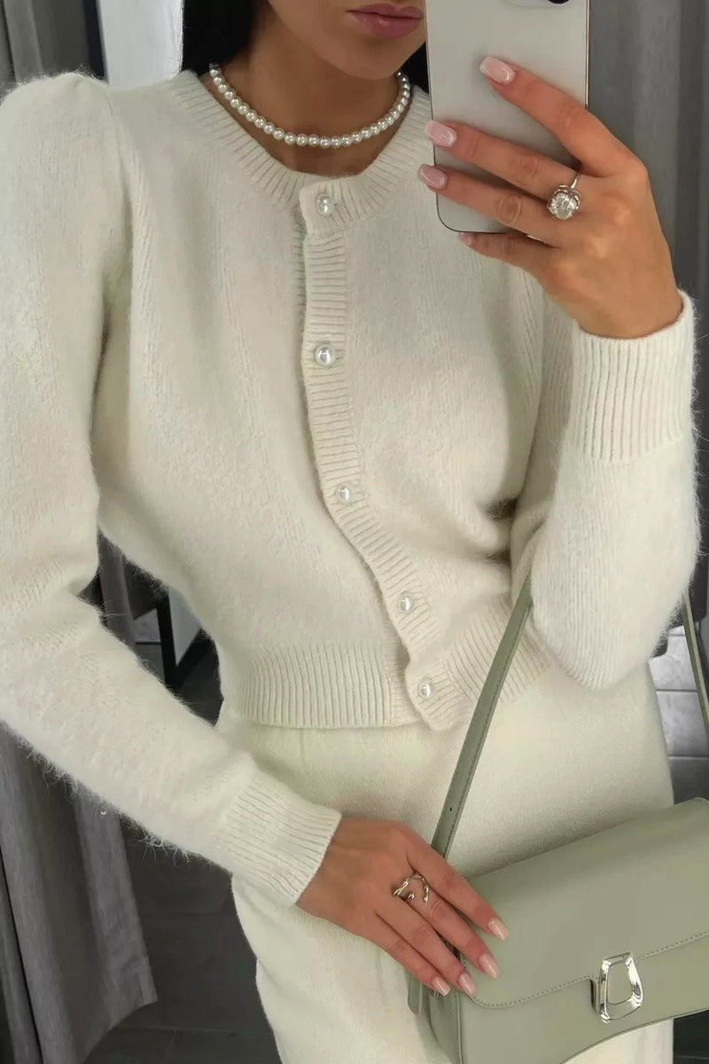 Minimalist Relaxed Long Sleeve Knit Cardigan