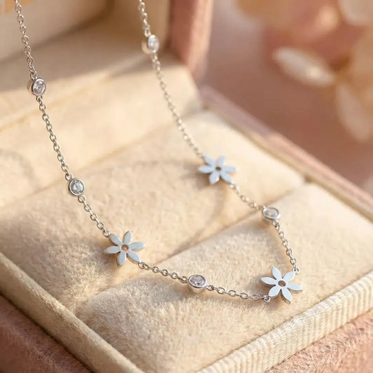 Vintage Flowers Crystal Zircon Necklace