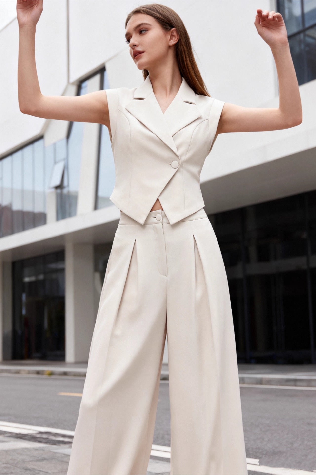 Sleeveless Two Piece Vest Pants Set