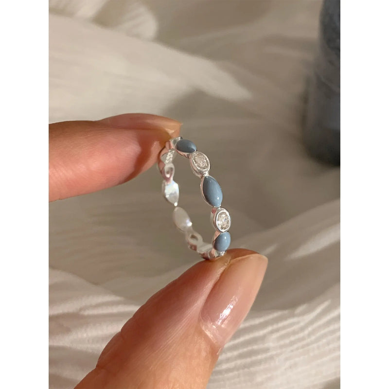 Elegant Sapphire Ring