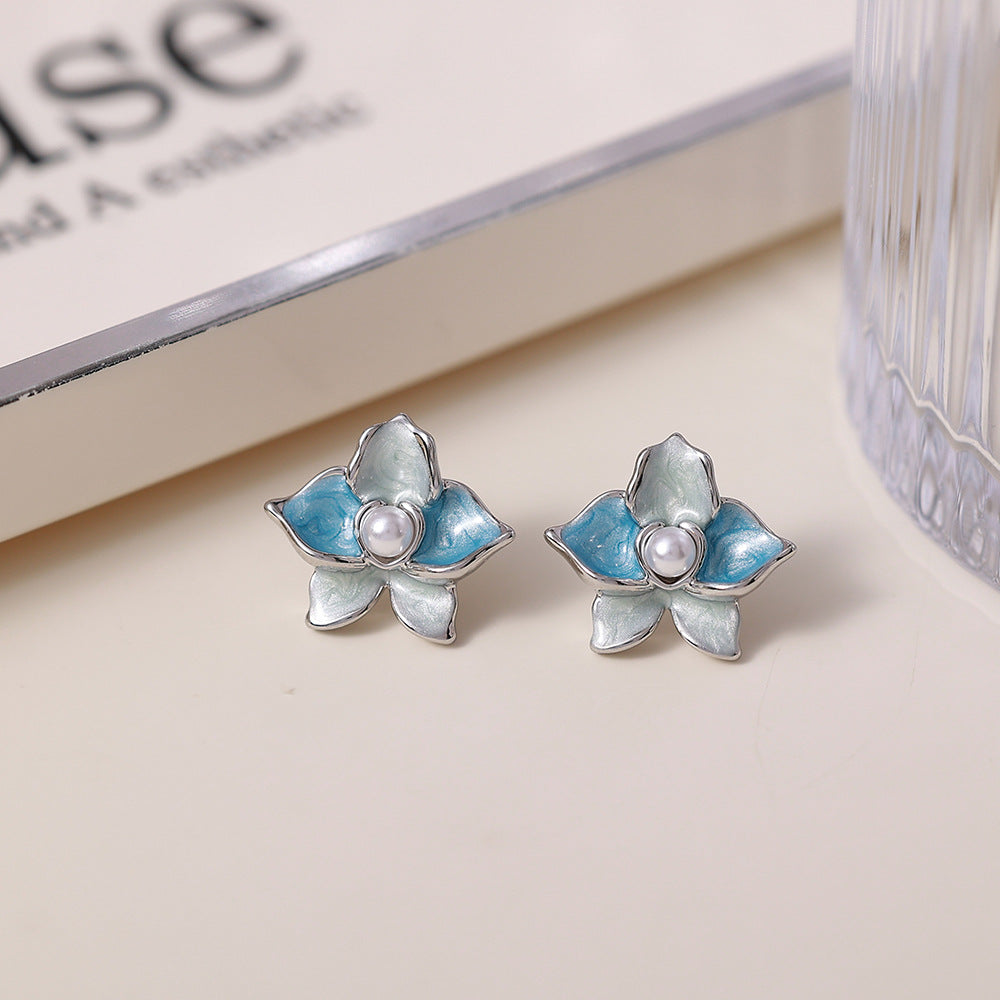 Elegant Pearl Flower Earrings