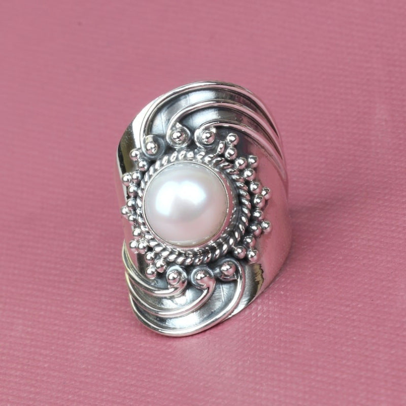 Elegant Pearl Ring