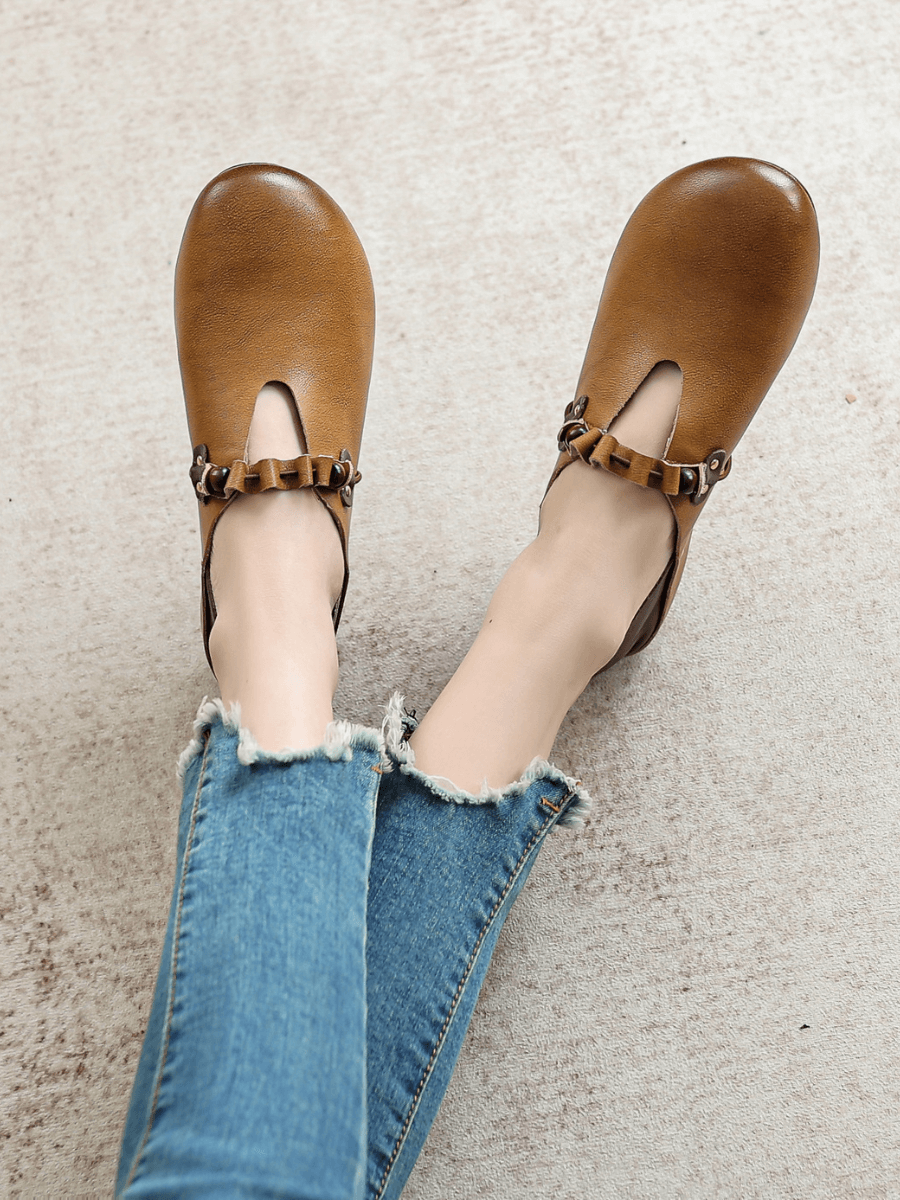 Rumour Has It| Cross Ruffle Strap Leather Sandal