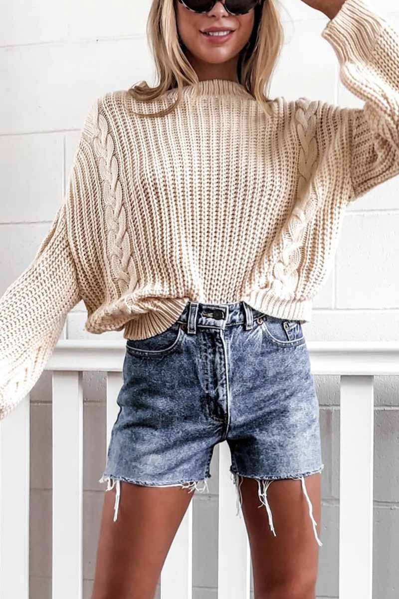 Loose O-neck Knitted Sweater