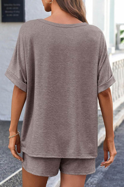 Color Bat Sleeve T-shirt Shorts Set