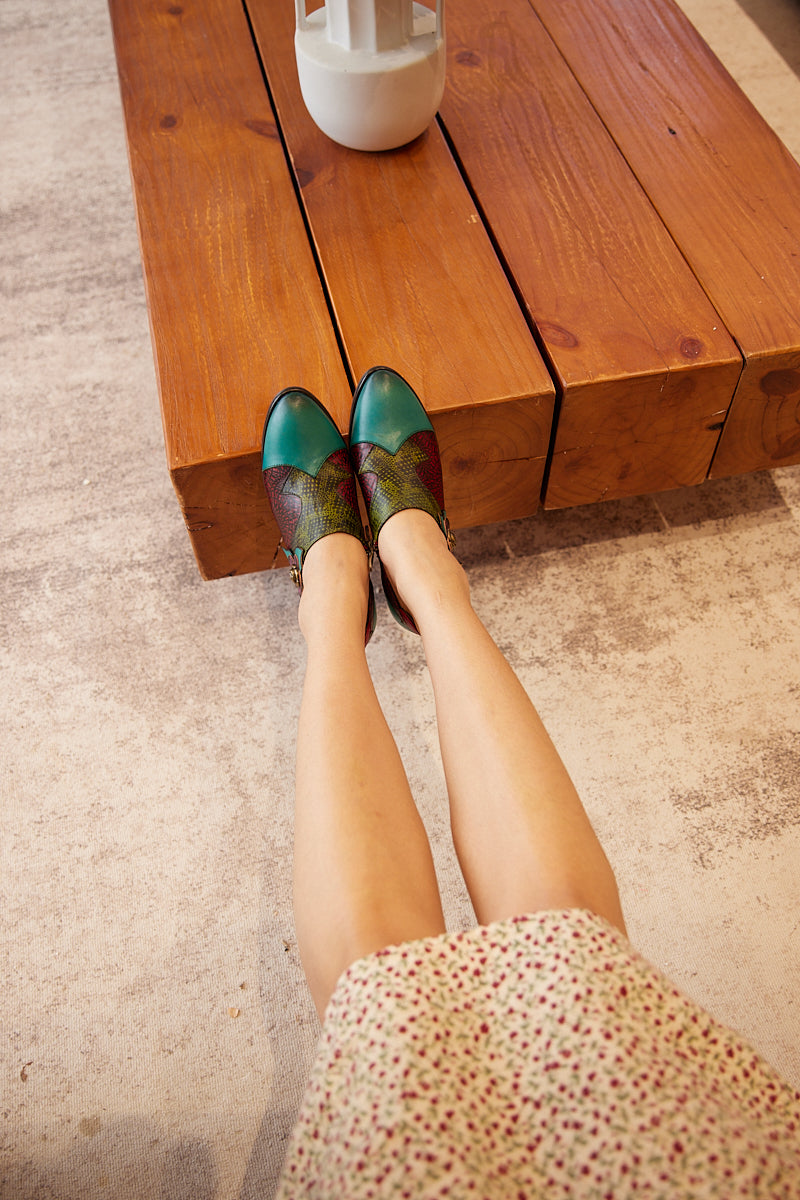 Soffia | Dixon Daisy Applique Leather Pump