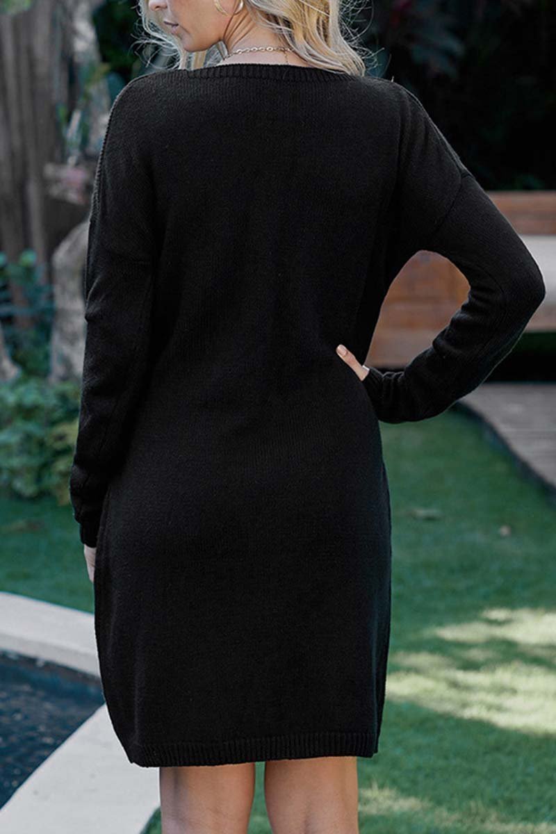 Sweater With Half Belt