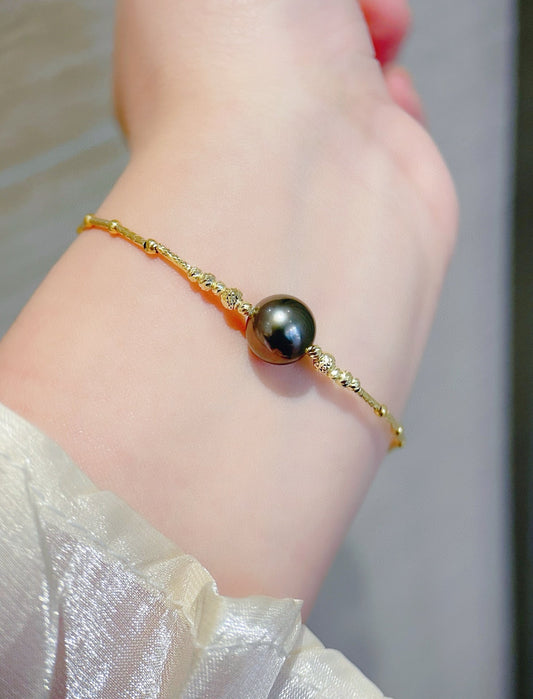 Elegant Pearl Bracelet