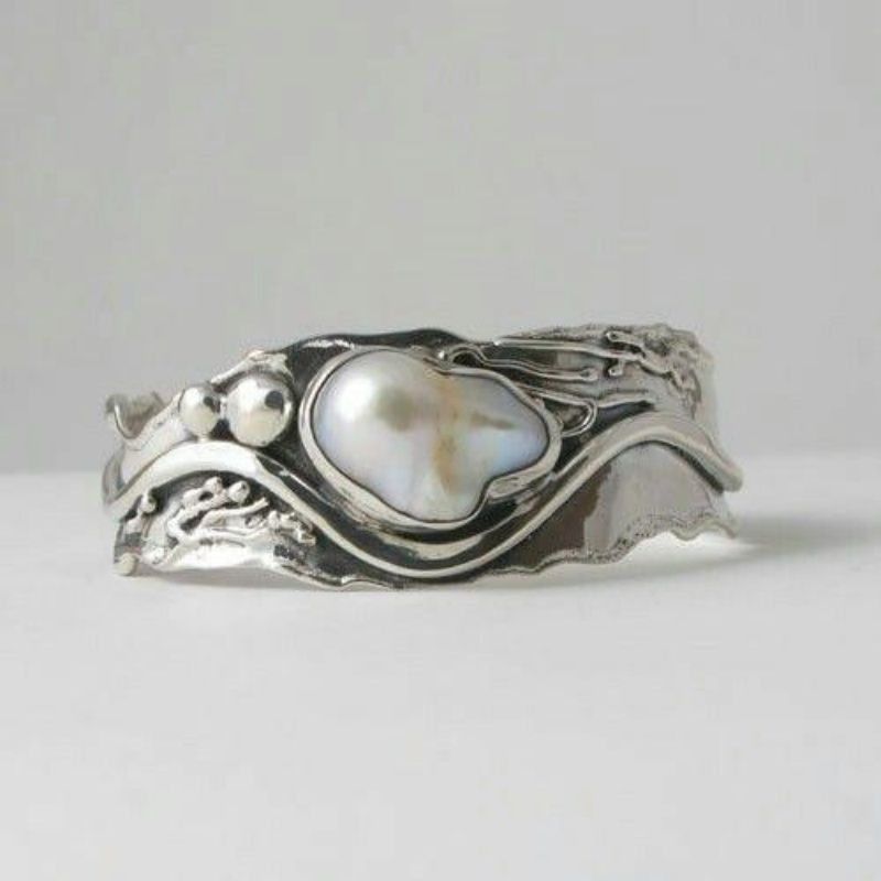 Vintage Pearl Ring