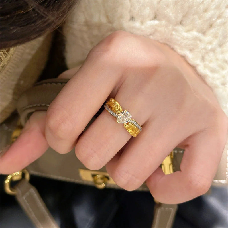 Elegant Gold Diamond Ring