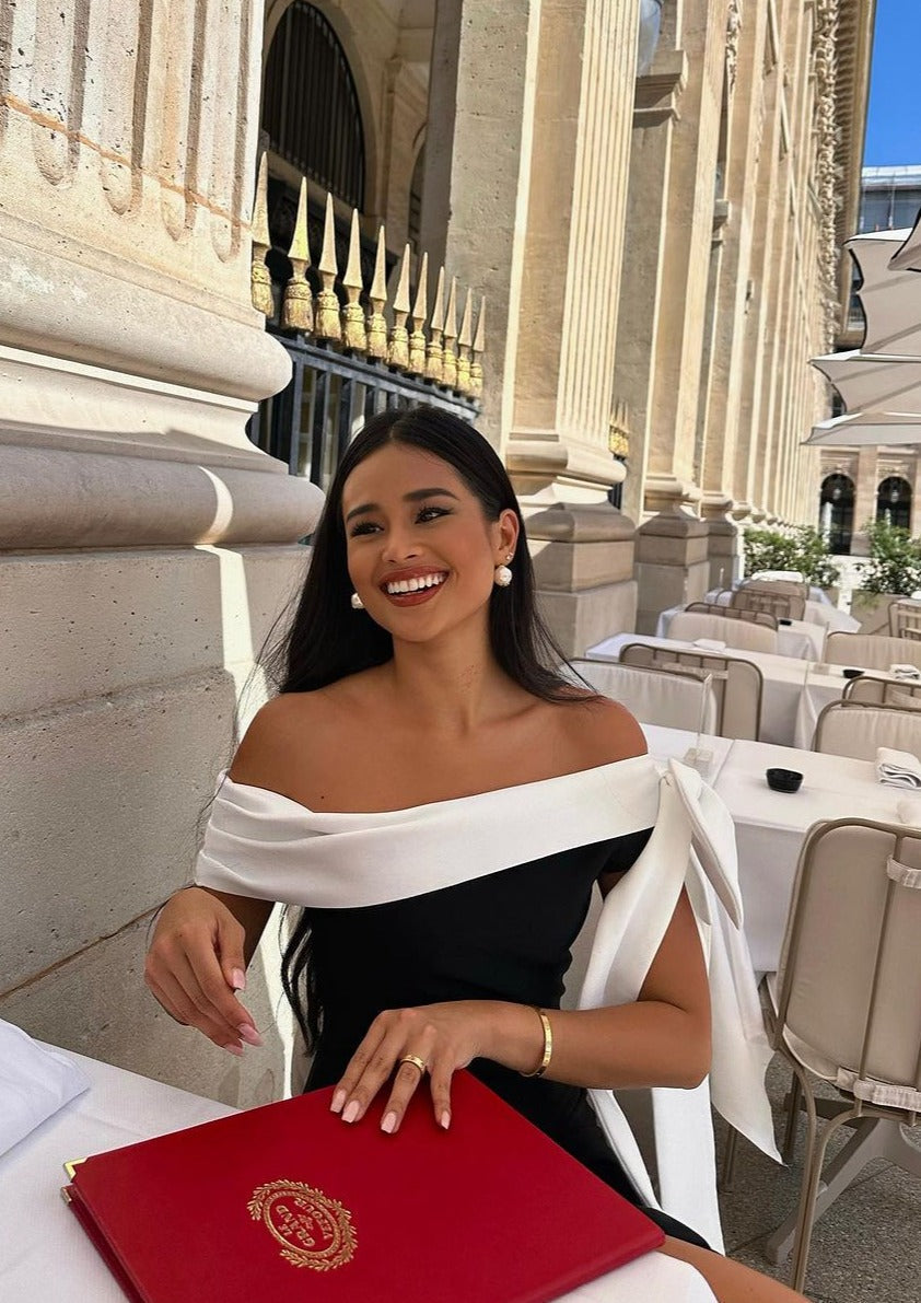 Francine - One-shoulder Bow Tie Slit Midi Dress