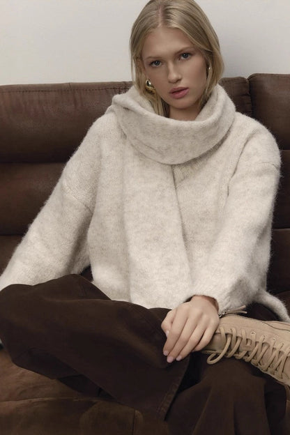Soft Wool Loose V-neck Sweater