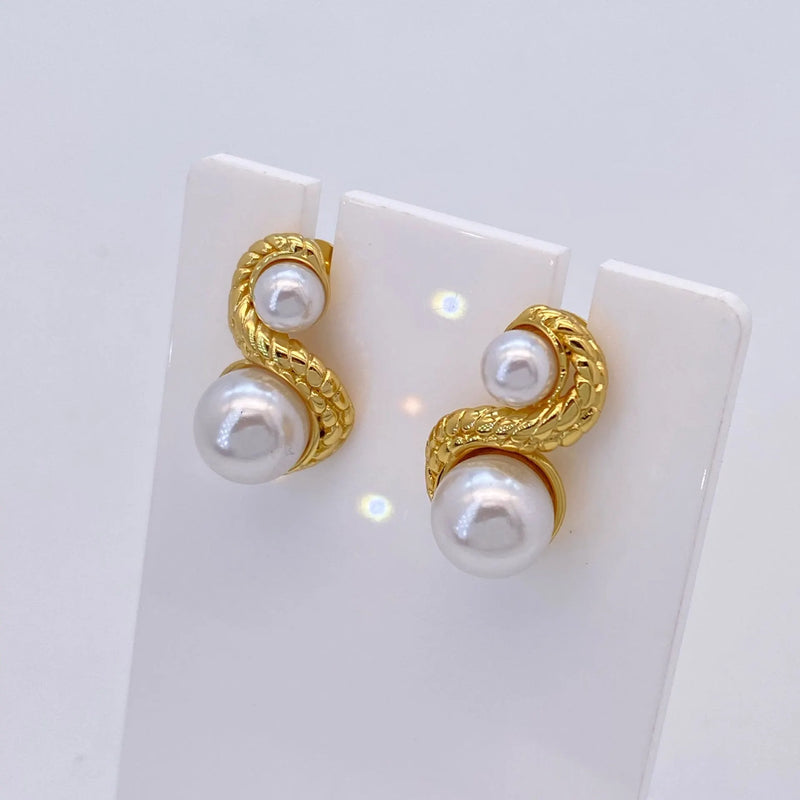 Elegant Pearl Earrings