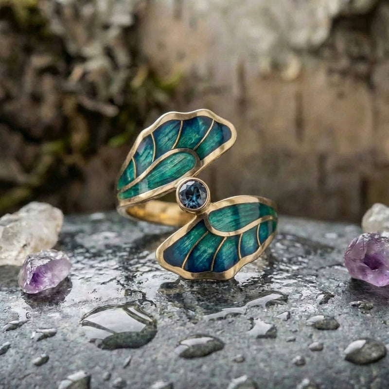 Elegant Enamel Leaf Ring