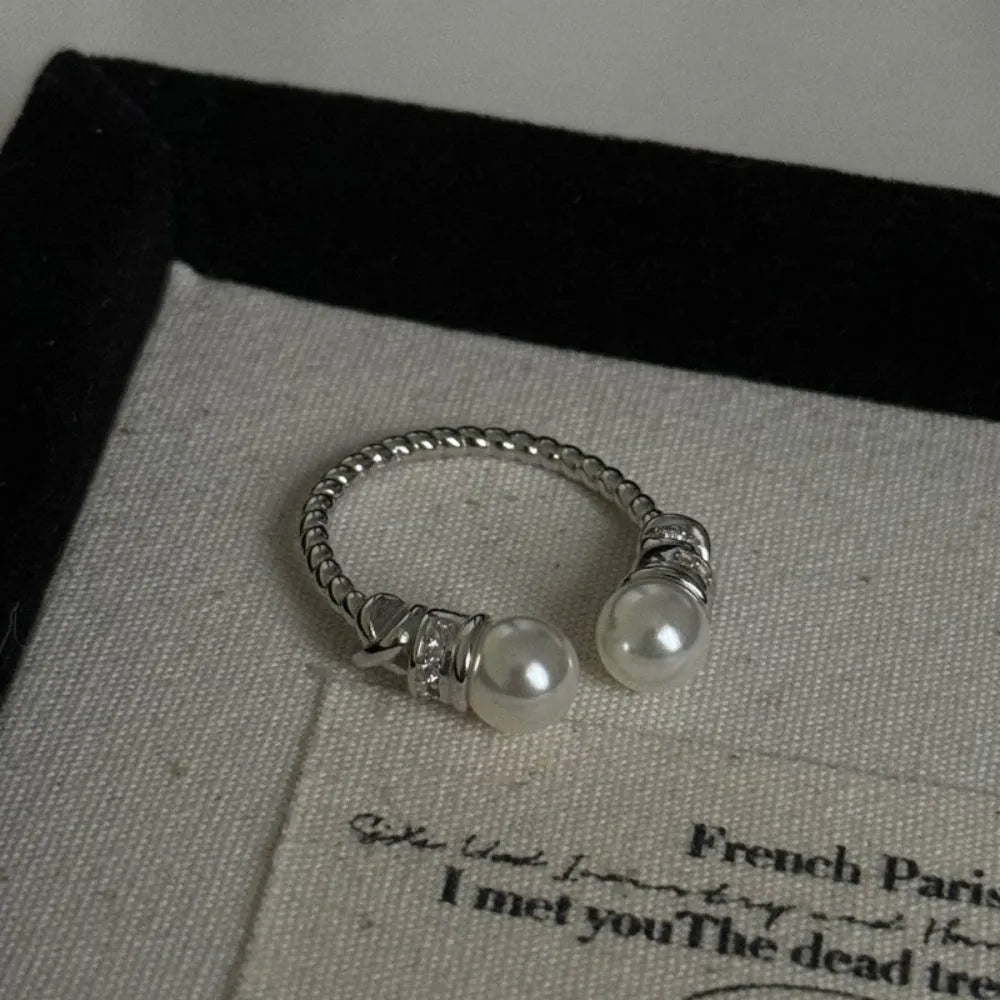Elegant Pearl Ring
