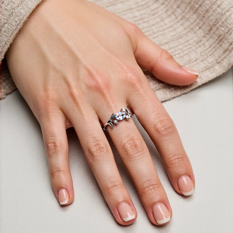 Elegant Crystal Ring