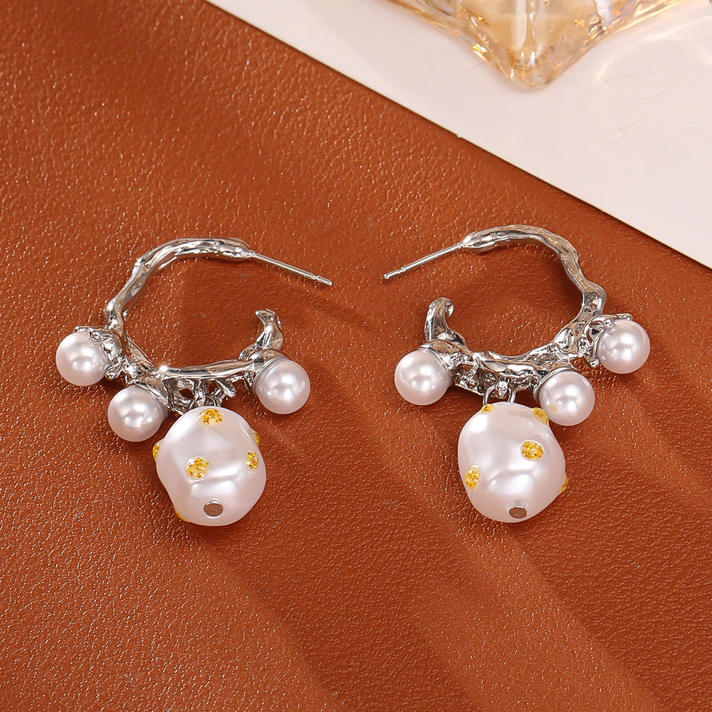 Elegant Pearl Earrings