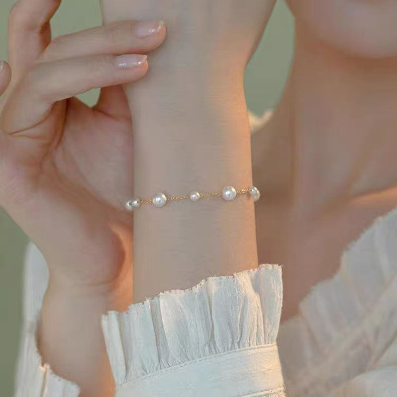 Elegant Pearl Bracelet