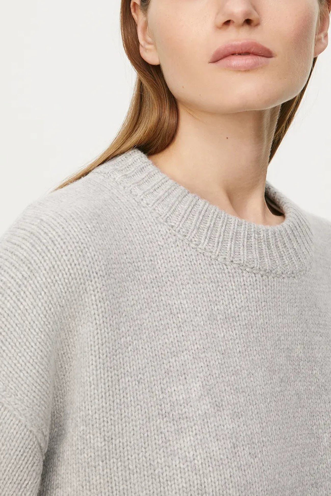 Round Neck Color Pullover Sweater