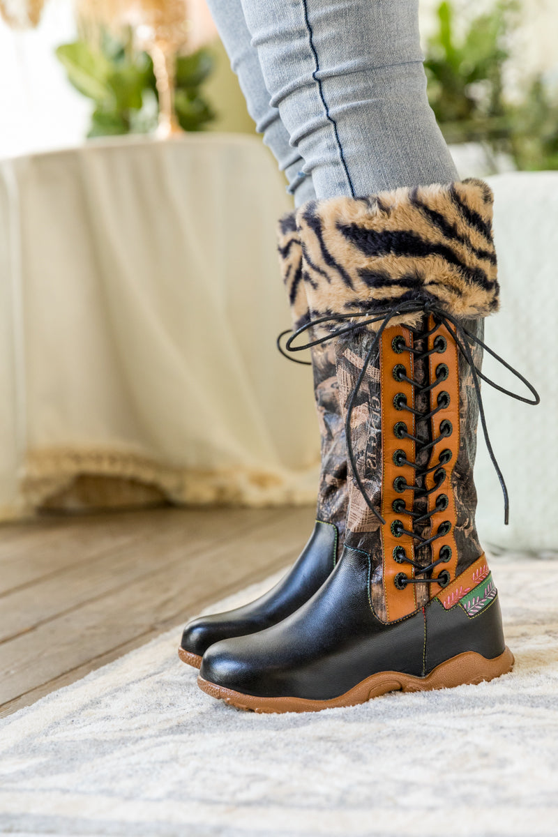 Soffia | Tiger Pattern Fur Circum Leather Tie-accent Boot