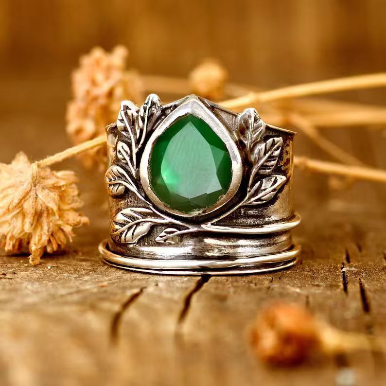 Vintage Emerald Ring