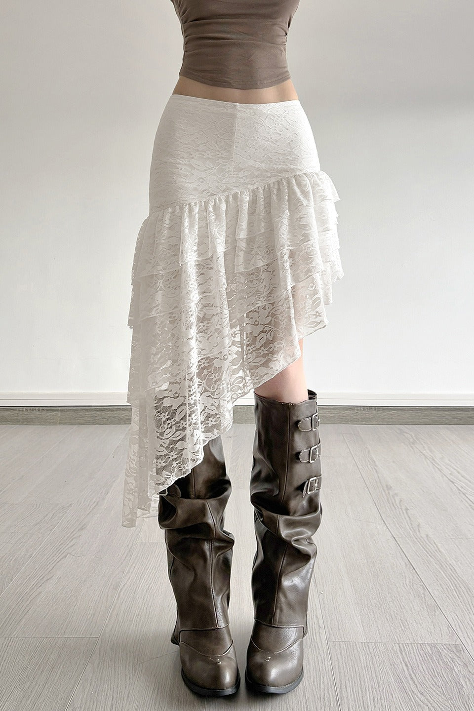 Lace Tiered High-waist Asymmetrical Skirt
