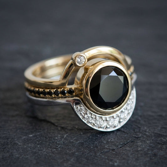 Vintage Black Glass & Zirconia Gold Ring