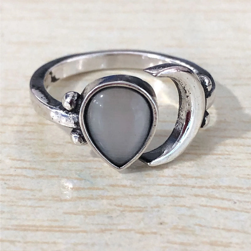 Statement Onyx Ring