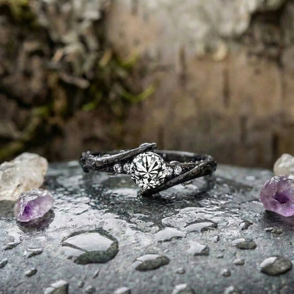 Vintage Black Gold Crystal Ring