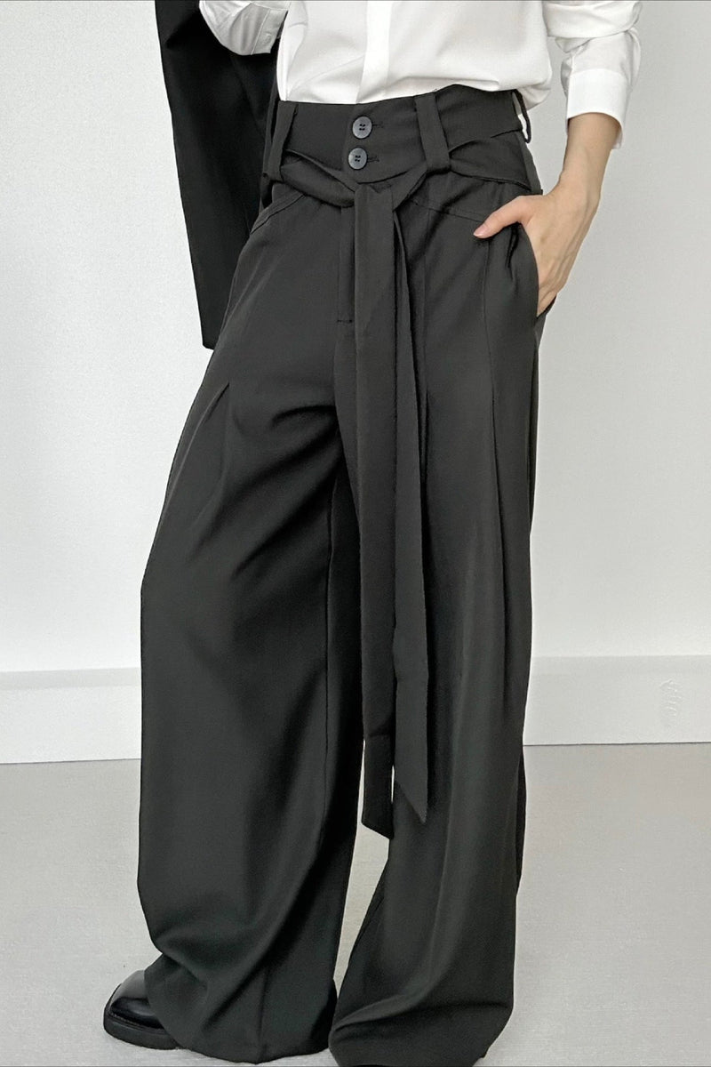 Ruched Ribbon Minimalist Pants