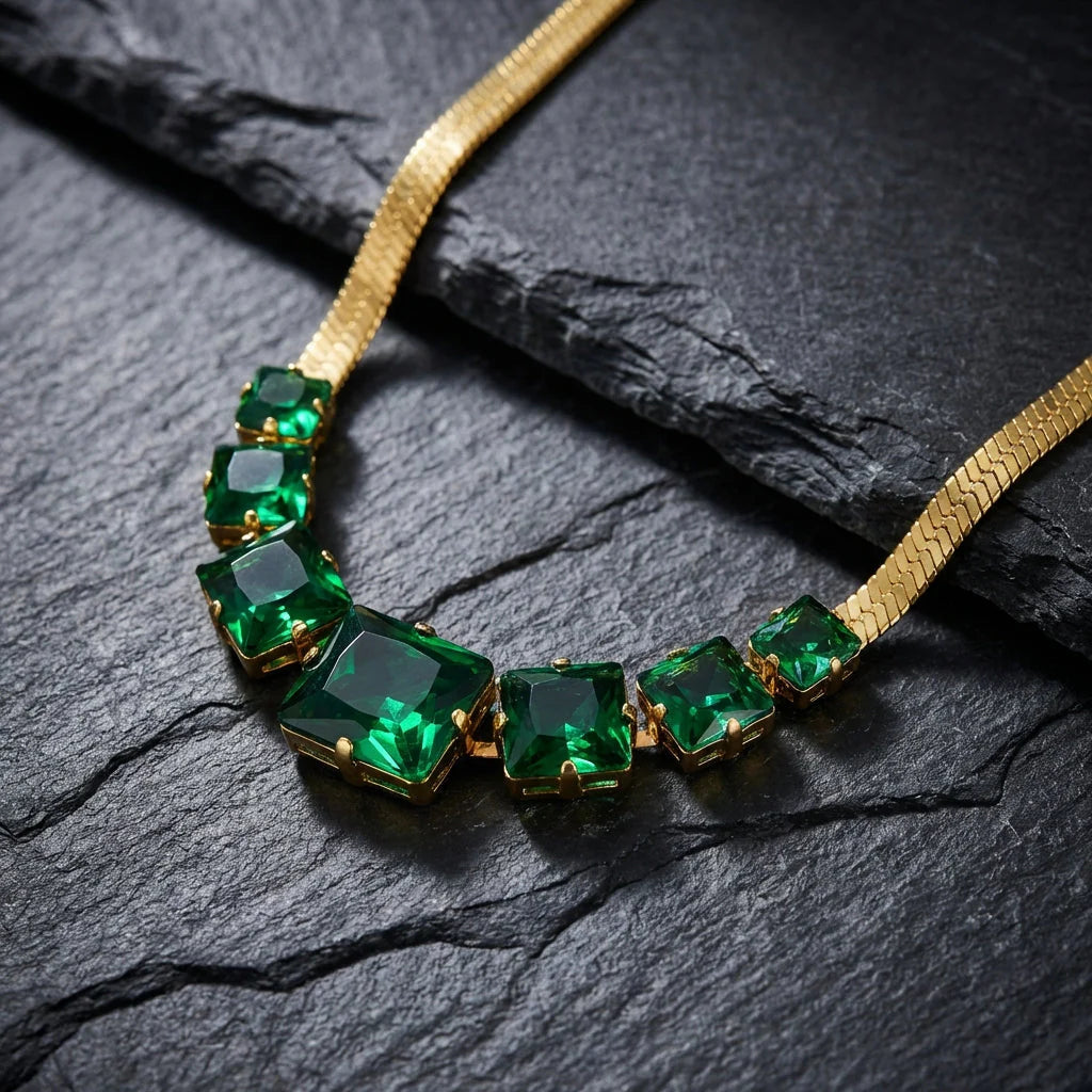 Vintage Emerald Crystal Necklace