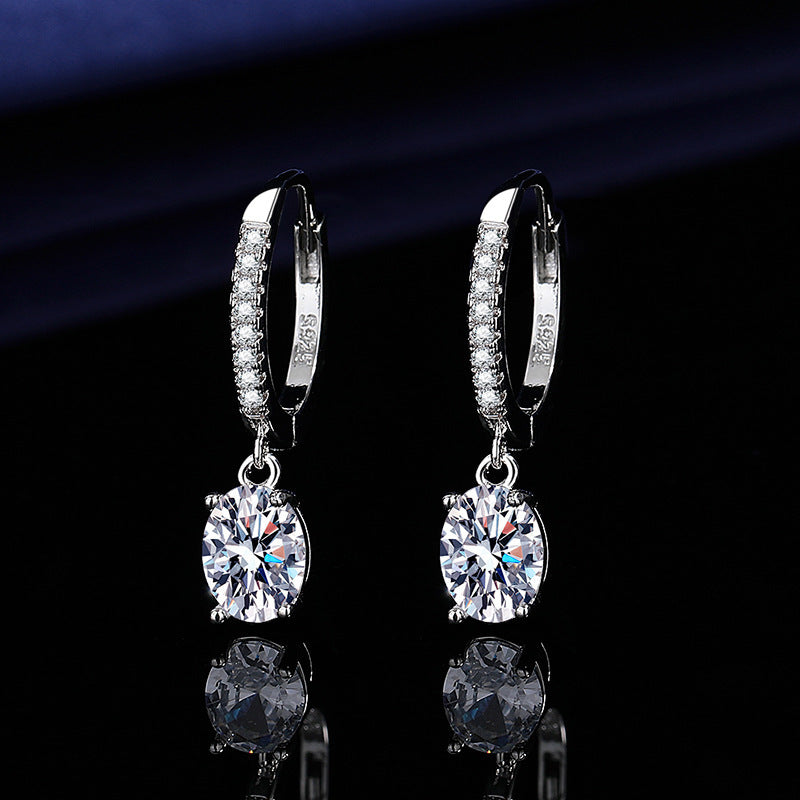 Elegant Crystal Solitaire Drop