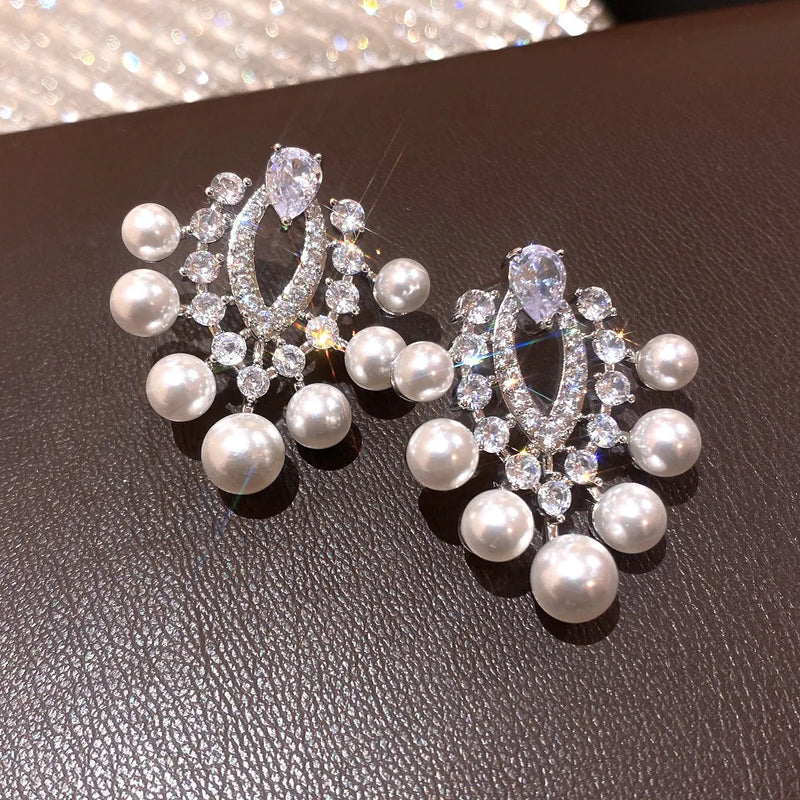Elegant Pearl Crystal Earrings
