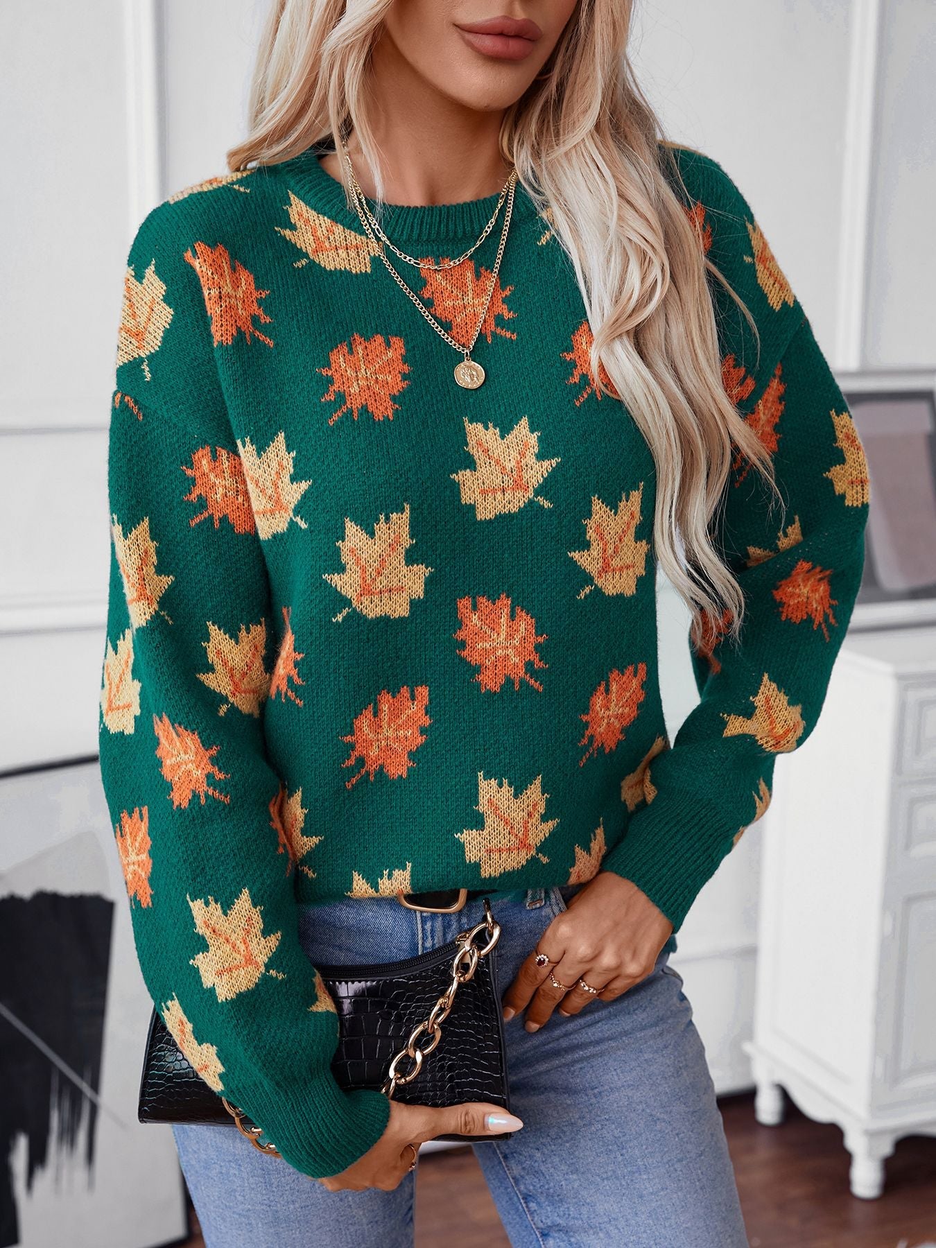 Maple Leaf Pattern Jacquard Pullover Sweater for