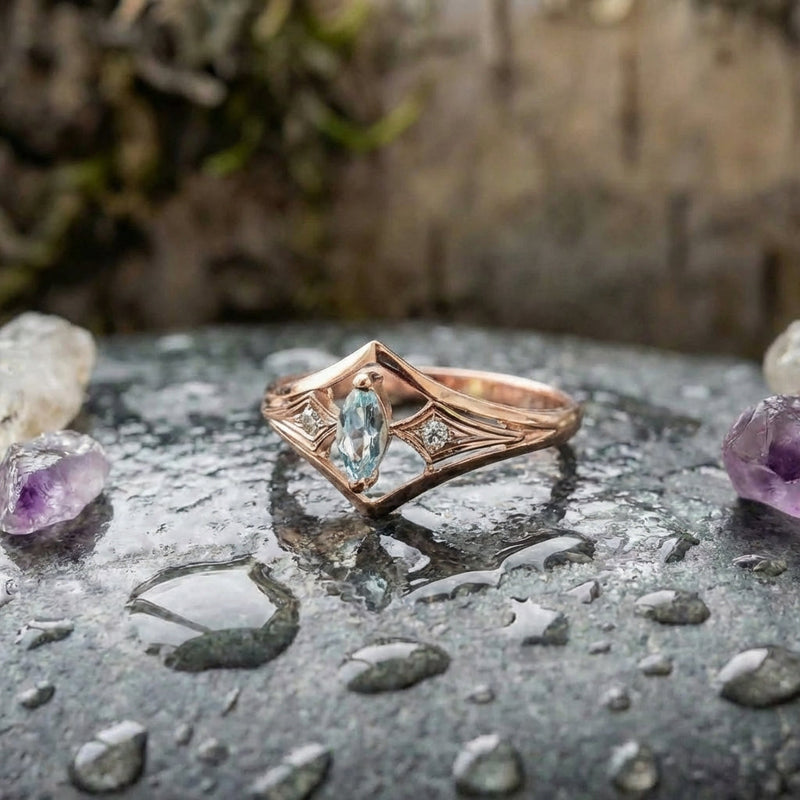 Elegant Rose Gold Marquise Ring