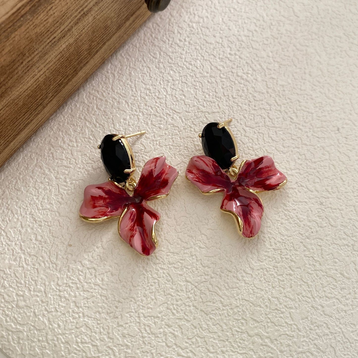 Elegant Floral Earrings