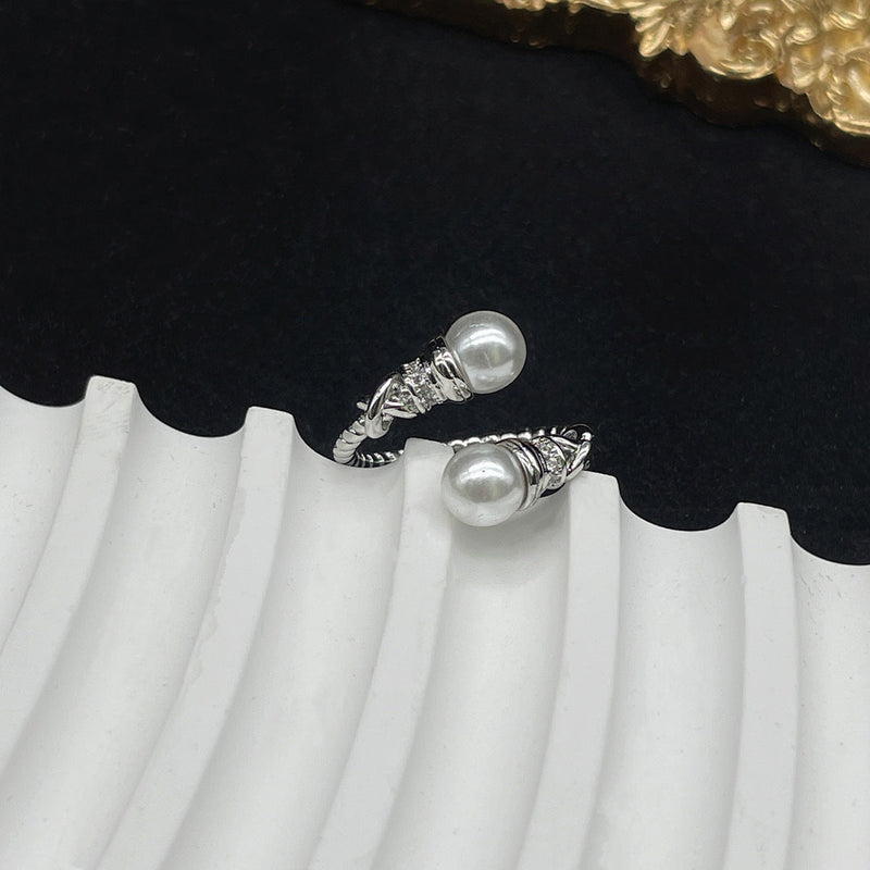 Elegant Pearl Ring