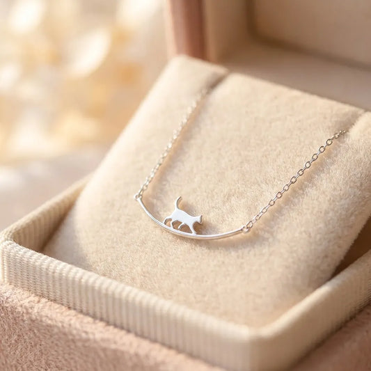Climbing Cat Necklace In Silver