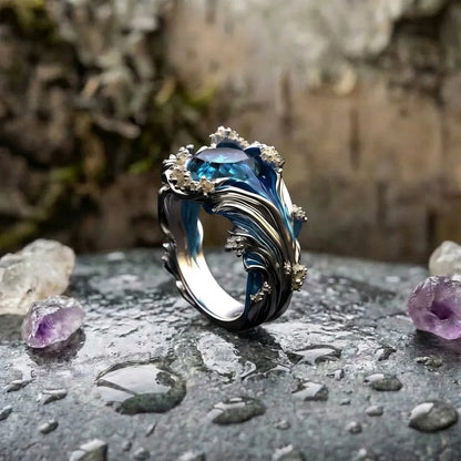 A Vintage Ocean Wavy Crystal Ring