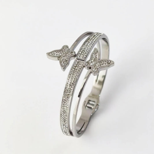 Elegant Crystal Bow Bracelet